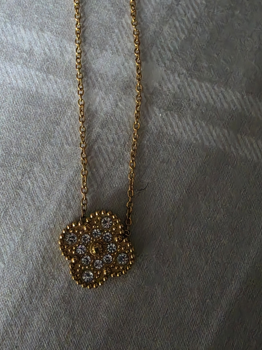 Amazon Reversible Necklace - Picture 4 of 4